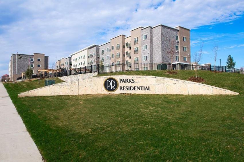 Parks Residential-Richardson Apartment Exterior photo